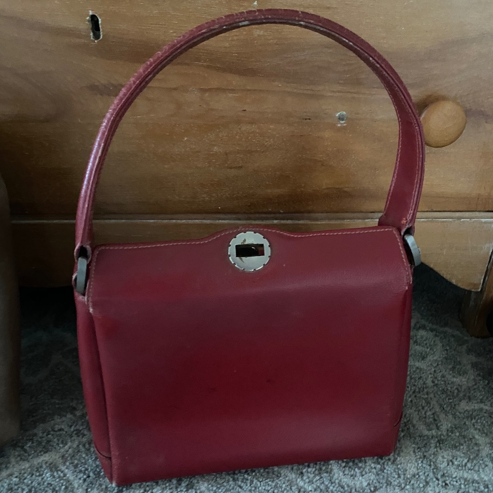Red 1960s small Gucci purse vintage with coin wallet